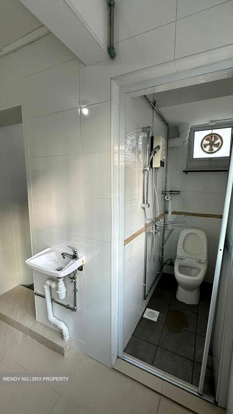 Blk 232 Bras Basah Complex (Central Area), HDB 4 Rooms #567176051